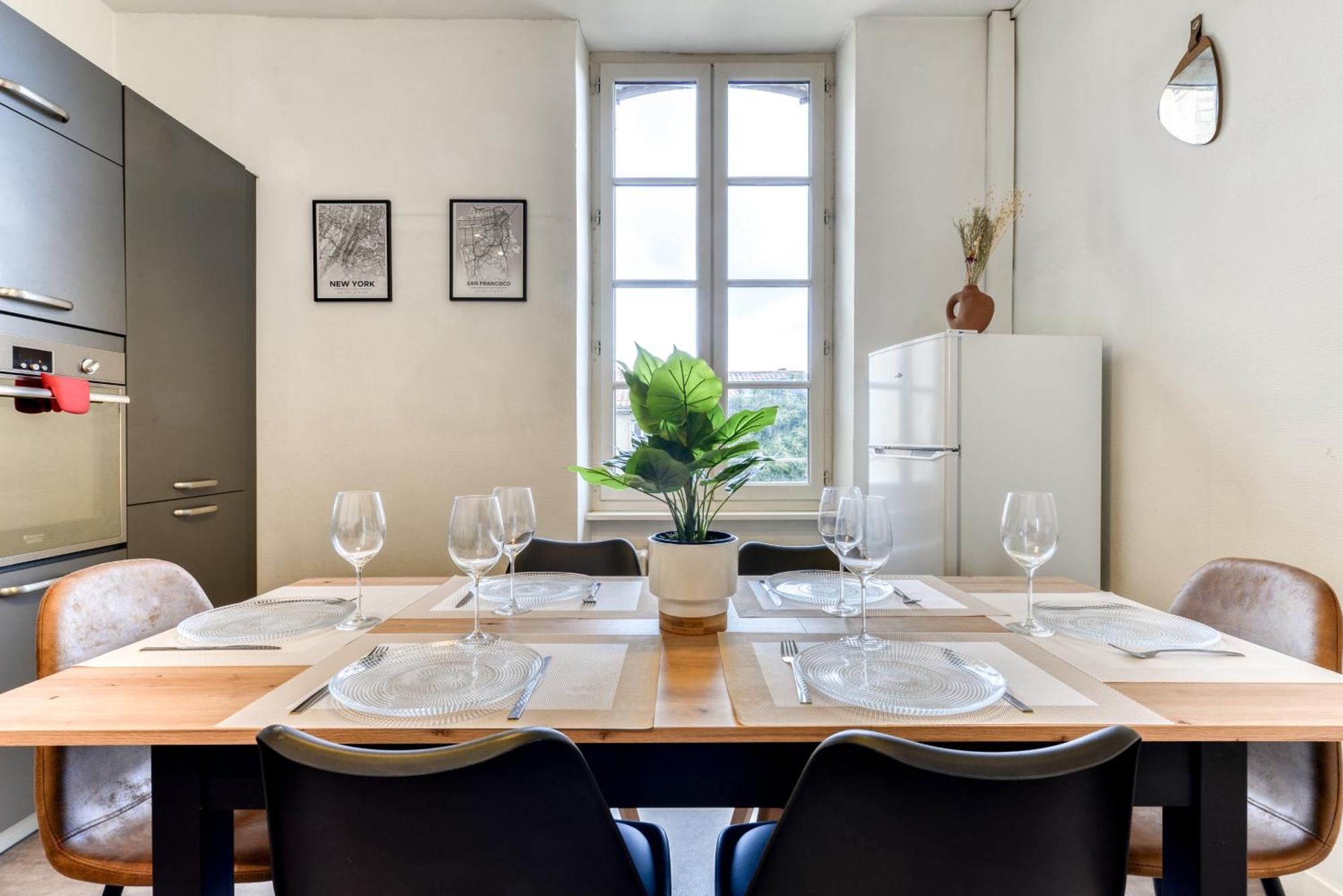 Le Marty - Wifi - Central - Climatison - Parking Gratuit Carcassonne Esterno foto
