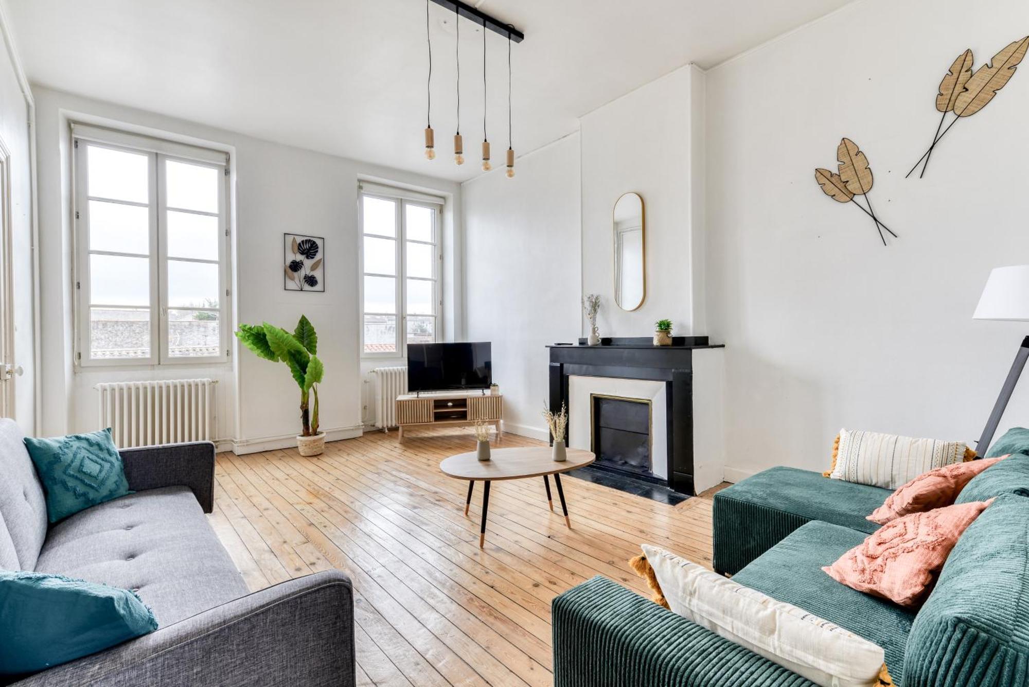 Le Marty - Wifi - Central - Climatison - Parking Gratuit Carcassonne Esterno foto